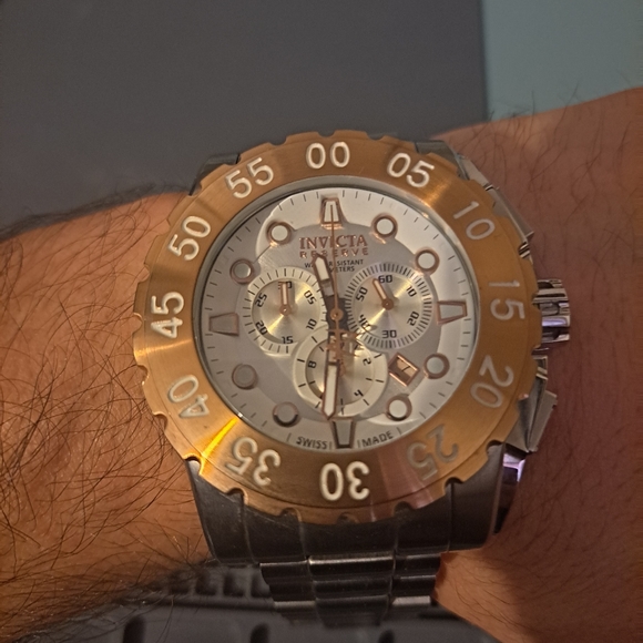 Invicta reserve watch - Picture 3 of 3